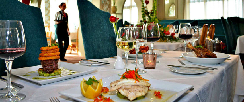 Flannery`s Hotel Restaurant Cuisine